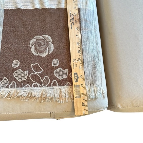 Fall brown cream and tan scarf - Picture 6 of 8